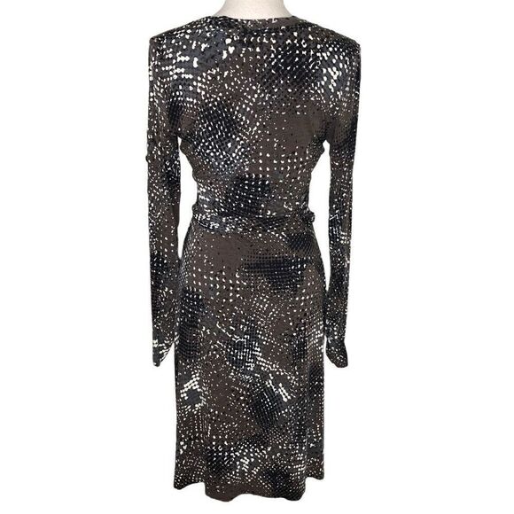 CAbi #658 Dappled Dots Normcore, Career Faux Wrap Dress Size M - Picture 4 of 16